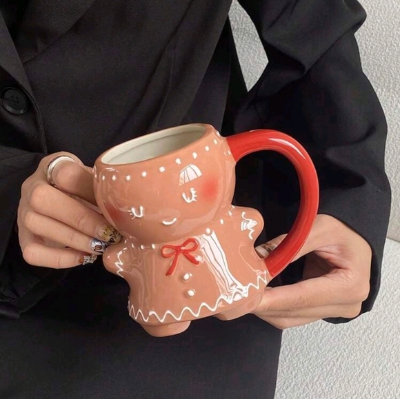 Gingerbread Christmas Mug - Picture 2 of 5